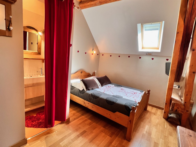 CHAMBRE -APPARTEMENT CHEZ BIBICHE - VALLOIRE LE BORGE  CHAMBRE -APPARTEMENT CHEZ BIBICHE - VALLOIRE LE BORGE