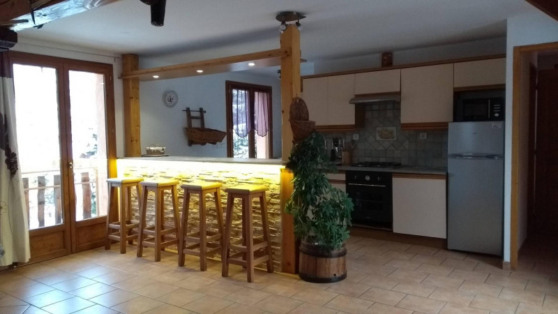 CUISINE - CHALET CHEZ BESSON - VALLOIRE LA BORGE CUISINE - CHALET CHEZ BESSON - VALLOIRE LA BORGE