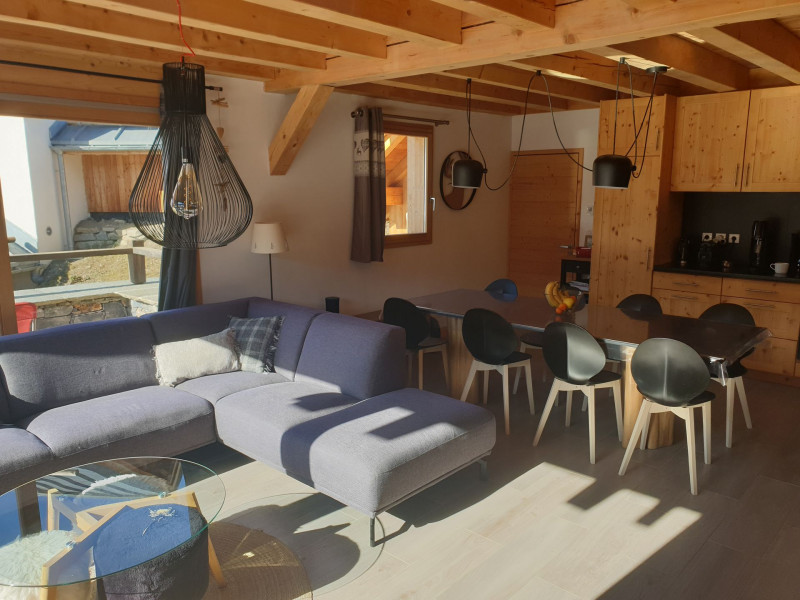 SALON - CHALET LUNE DES ALPES - LES CLOTS VALLOIRE - VALLOIRE RESERVATIONS SALON - CHALET LUNE DES ALPES - LES CLOTS VALLOIRE - VALLOIRE RESERVATIONS