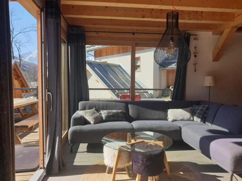 SALON - CHALET LUNE DES ALPES - LES CLOTS VALLOIRE - VALLOIRE RESERVATIONS SALON - CHALET LUNE DES ALPES - LES CLOTS VALLOIRE - VALLOIRE RESERVATIONS