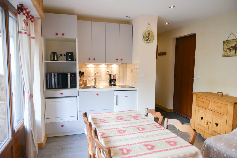 SEJOUR - STUDIO STEM ROCHEBRUNE - VALLOIRE CENTRE SEJOUR - STUDIO STEM ROCHEBRUNE - VALLOIRE CENTRE