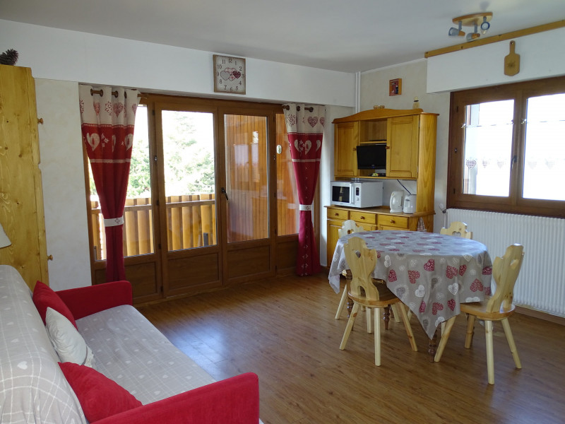 SEJOUR - APPARTEMENT CHRISTIANIA ROCHEBRUNE - VALLOIRE CENTRE - VALLOIRE RESERVATIONS SEJOUR - APPARTEMENT CHRISTIANIA ROCHEBRUNE - VALLOIRE CENTRE - VALLOIRE RESERVATIONS