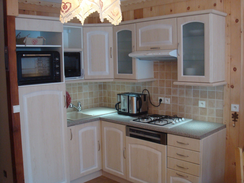 CUISINE - APPARTEMENT LA POYA - VALLOIRE CENTRE CUISINE - APPARTEMENT LA POYA - VALLOIRE CENTRE