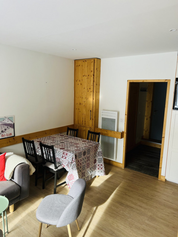 SEJOUR - APPARTEMENT MAISON D'ANGELINE 3 - VALLOIRE CENTRE - VALLOIRE RESERVATIONS SEJOUR - APPARTEMENT MAISON D'ANGELINE 3 - VALLOIRE CENTRE - VALLOIRE RESERVATIONS