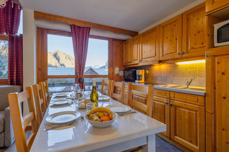 COIN REPAS - APPARTEMENT G32 CHALETS DU GALIBIER 1 - VALLOIRE MOULIN BENJAMIN COIN REPAS - APPARTEMENT G32 CHALETS DU GALIBIER 1 - VALLOIRE MOULIN BENJAMIN