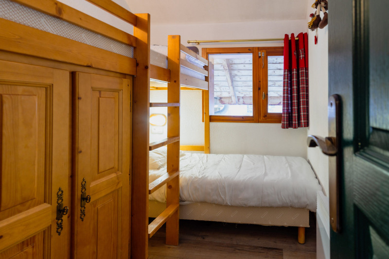 CHAMBRE 1 - APPARTEMENT G32 CHALETS DU GALIBIER 1 - VALLOIRE MOULIN BENJAMIN