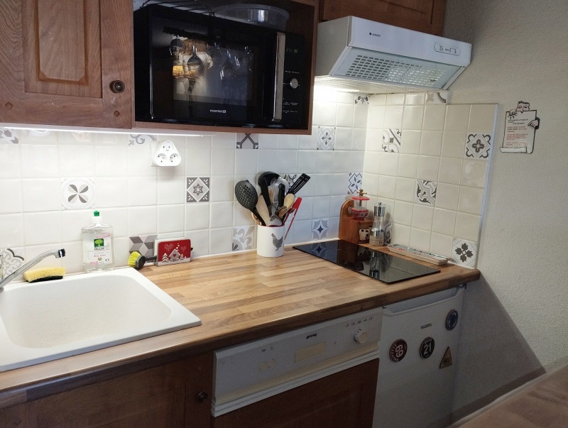 CUISINE - APPARTEMENT HAMEAU DE LA VALLEE D'OR DRYADES 105 - LES CHARBONNIERES VALLOIRE