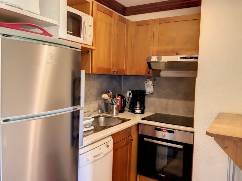 CUISINE - APPARTEMENT BRUNEL 36 - VALLOIRE LES CHARBONNIERES- VALLOIRE RESERVATIONS