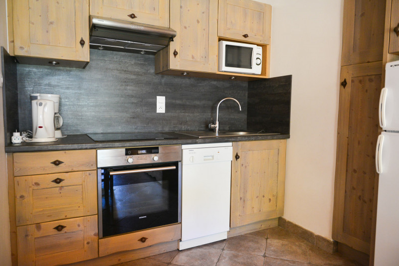 CUISINE - APPARTEMENT LES CHARDONNETS 007 - VALLOIRE CENTRE