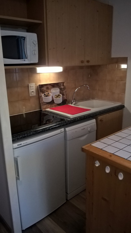 CUISINE - APPARTEMENT ADRET 8 - VALLOIRE LES VERNEYS CUISINE - APPARTEMENT ADRET 8 - VALLOIRE LES VERNEYS