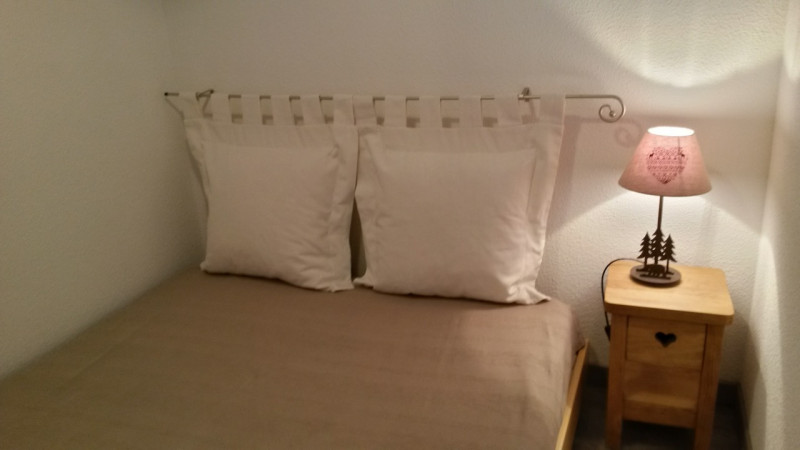 CHAMBRE - APPARTEMENT ADRET 8- VALLOIRE LES VERNEYS  CHAMBRE - APPARTEMENT ADRET 8- VALLOIRE LES VERNEYS