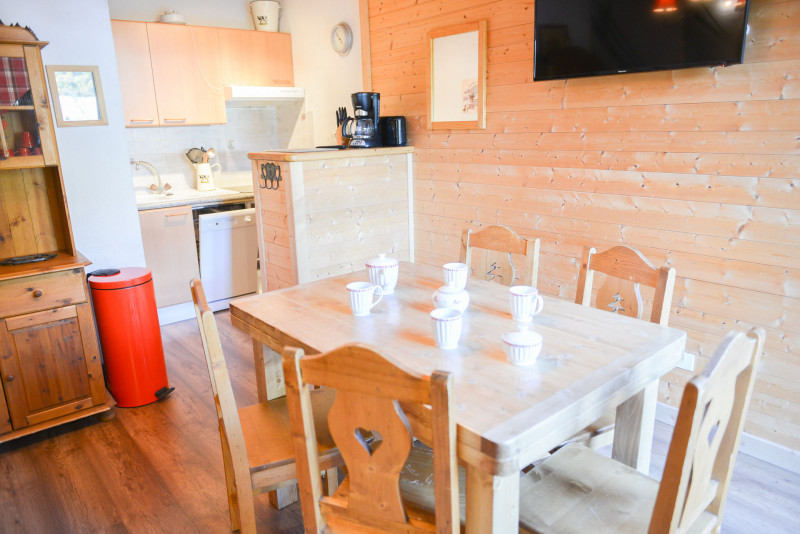 COIN REPAS - APPARTEMENT THYMEL 44- VALLOIRE LES VERNEYS COIN REPAS - APPARTEMENT THYMEL 44- VALLOIRE LES VERNEYS