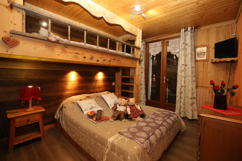 CHAMBRE - APPARTEMENT LA CORDEE 6 - VALLOIRE CENTRE CHAMBRE - APPARTEMENT LA CORDEE 6 - VALLOIRE CENTRE