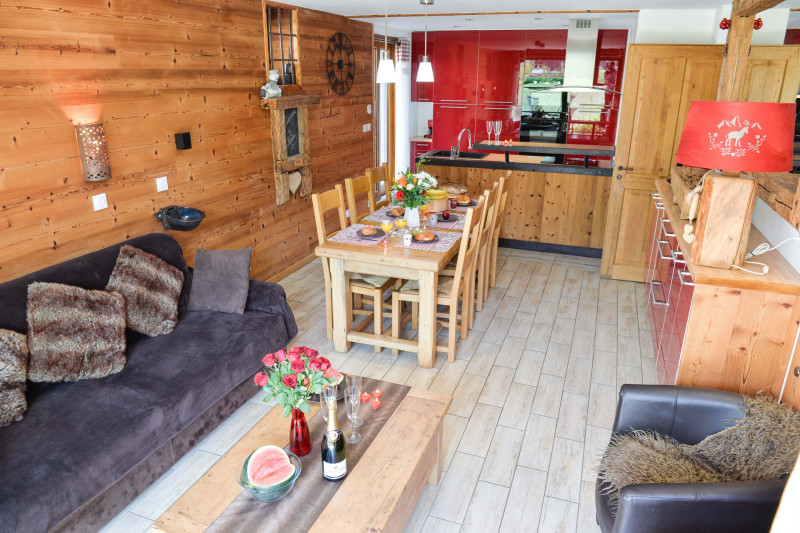 SALON - CHALET LES GENTIANES APPARTEMENT RDJ - VALLOIRE CENTRE SALON - CHALET LES GENTIANES APPARTEMENT RDJ - VALLOIRE CENTRE