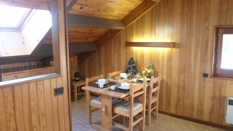 SEJOUR - CHALET LES GENTIANES APPARTEMENT 3 - VALLOIRE CENTRE SEJOUR - CHALET LES GENTIANES APPARTEMENT 3 - VALLOIRE CENTRE