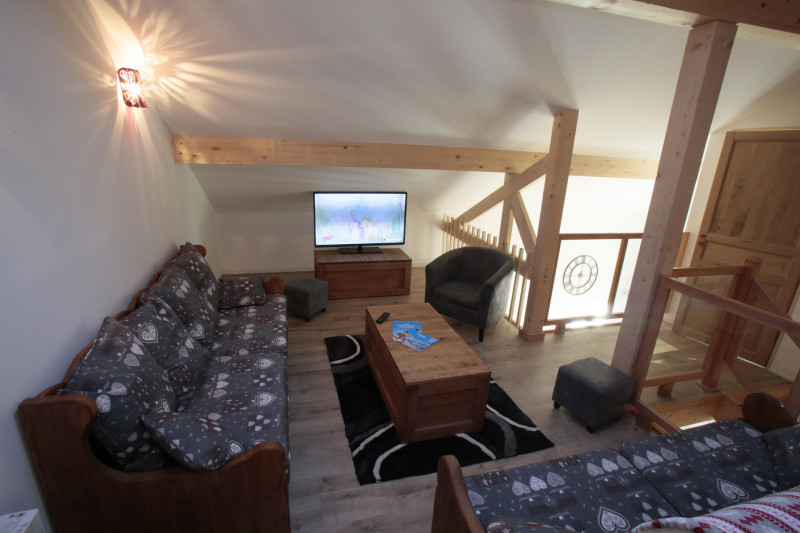 MEZZANINE - APPARTEMENT CHALET GRAND GALIBIER N°2- VALLOIRE LES VERNEYS - VALLOIRE RESERVATIONS MEZZANINE - APPARTEMENT CHALET GRAND GALIBIER N°2- VALLOIRE LES VERNEYS - VALLOIRE RESERVATIONS
