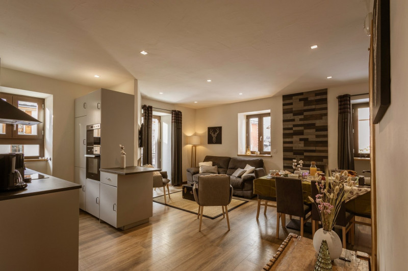 SEJOUR - APPARTEMENT ETOILE DES NEIGES 5 - VALLOIRE CENTRE SEJOUR - APPARTEMENT ETOILE DES NEIGES 5 - VALLOIRE CENTRE