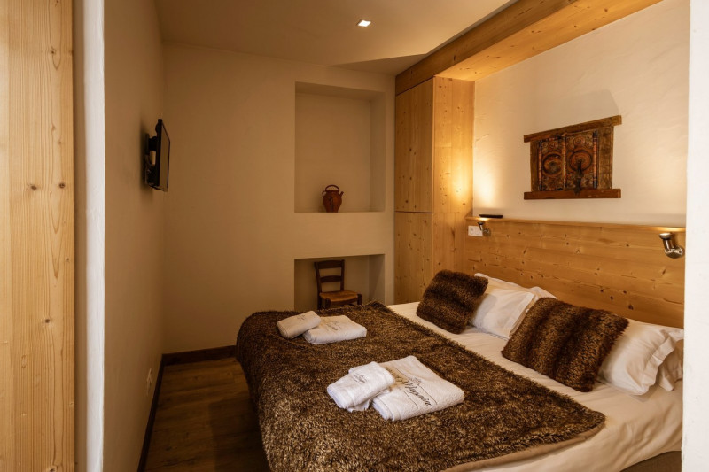 CHAMBRE - APPARTEMENT ETOILE DES NEIGES 6 - VALLOIRE CENTRE CHAMBRE - APPARTEMENT ETOILE DES NEIGES 6 - VALLOIRE CENTRE