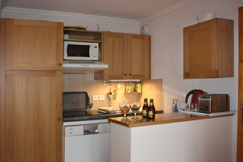CUISINE - APPARTEMENT CHALETS DE LA VALLEE D'OR CAMPANULE 201 - LES CHARBONNIERES VALLOIRE CUISINE - APPARTEMENT CHALETS DE LA VALLEE D'OR CAMPANULE 201 - LES CHARBONNIERES VALLOIRE