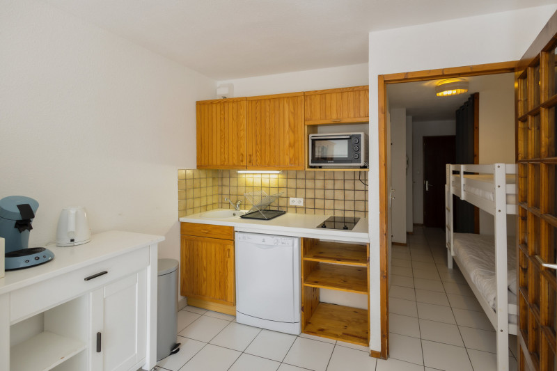 COIN CUISINE - APPARTEMENT TIGNY 24 - VALLOIRE CENTRE COIN CUISINE - APPARTEMENT TIGNY 24 - VALLOIRE CENTRE