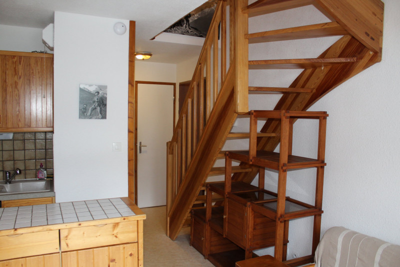 SALON - APPARTEMENT TIGNY 30 - VALLOIRE CENTRE - VALLOIRE RESERVATIONS SALON - APPARTEMENT TIGNY 30 - VALLOIRE CENTRE - VALLOIRE RESERVATIONS