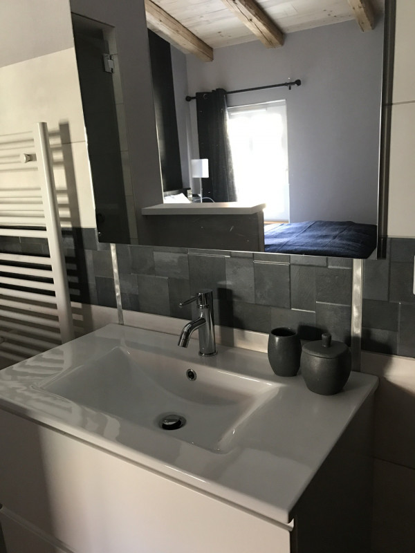 SALLE D'EAU - APPARTEMENT EMILIENNE N°3 - VALLOIRE CENTRE SALLE D'EAU - APPARTEMENT EMILIENNE N°3 - VALLOIRE CENTRE