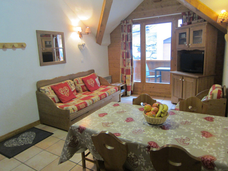 SALON - GENTIANE 300 APPARTEMENT HAMEAU DE LA VALLEE D'OR - LES CHARBONNIERES VALLOIRE - VALLOIRE RESERVATIONS SALON - GENTIANE 300 APPARTEMENT HAMEAU DE LA VALLEE D'OR - LES CHARBONNIERES VALLOIRE - VALLOIRE RESERVATIONS