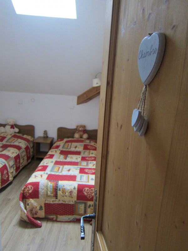 CHAMBRE - GENTIANE 300 APPARTEMENT HAMEAU DE LA VALLEE D'OR - LES CHARBONNIERES VALLOIRE CHAMBRE - GENTIANE 300 APPARTEMENT HAMEAU DE LA VALLEE D'OR - LES CHARBONNIERES VALLOIRE