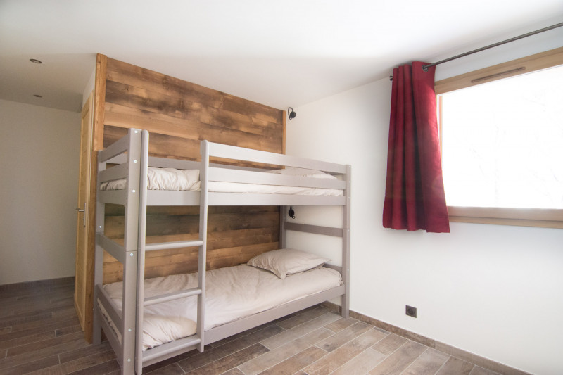 CHAMBRE - CHALET APPARTEMENT SANDEMA2 - VALLOIRE LE CRET DU SERROZ 