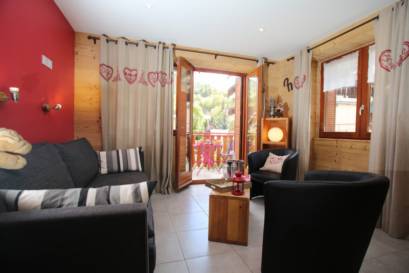 SEJOUR - CHALET LES GENTIANES APPARTEMENT 1 - VALLOIRE CENTRE SEJOUR - CHALET LES GENTIANES APPARTEMENT 1 - VALLOIRE CENTRE