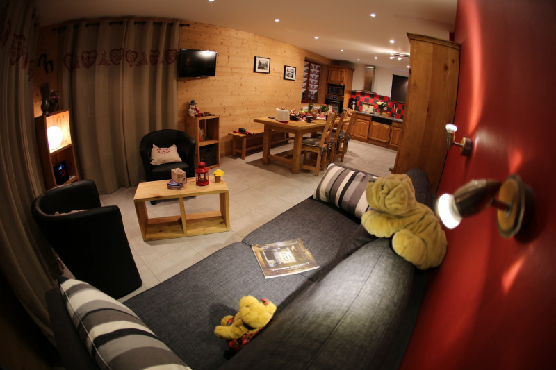 SEJOUR - CHALET LES GENTIANES APPARTEMENT 1 - VALLOIRE CENTRE SEJOUR - CHALET LES GENTIANES APPARTEMENT 1 - VALLOIRE CENTRE