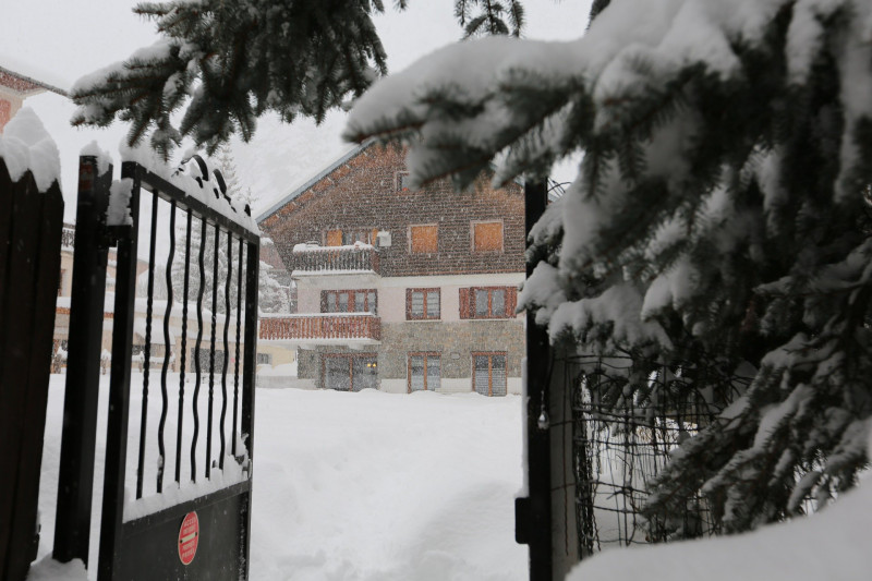 HIVER - CHALET LES GENTIANES APPARTEMENT 1 - VALLOIRE CENTRE HIVER - CHALET LES GENTIANES APPARTEMENT 1 - VALLOIRE CENTRE