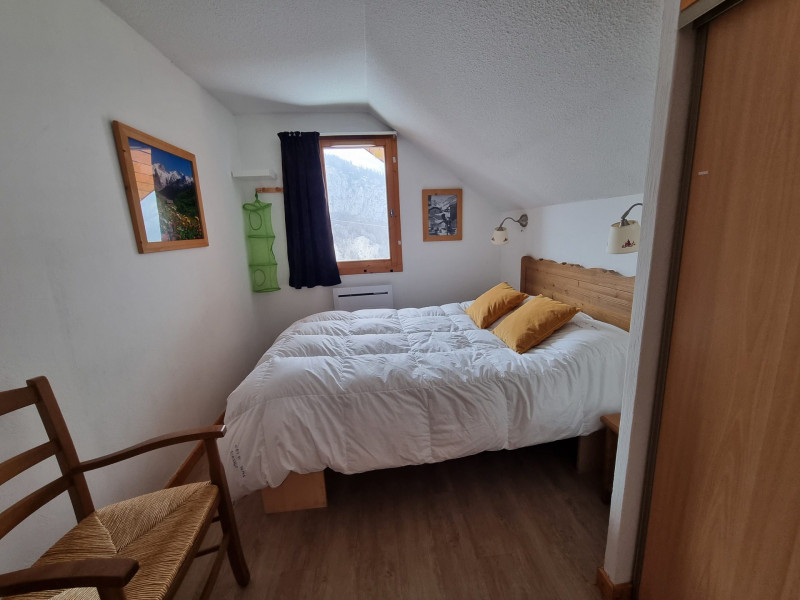 CHAMBRE - APPARTEMENT CHALETS DE LA VALLEE D'OR EDELWEISS 100 - LES CHARBONNIERES VALLOIRE CHAMBRE - APPARTEMENT CHALETS DE LA VALLEE D'OR EDELWEISS 100 - LES CHARBONNIERES VALLOIRE