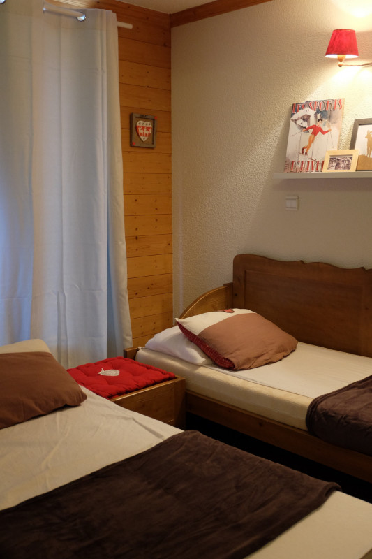 CHAMBRE - GENTIANE 302 APPARTEMENT HAMEAU DE LA VALLEE D'OR - LES CHARBONNIERES VALLOIRE CHAMBRE - GENTIANE 302 APPARTEMENT HAMEAU DE LA VALLEE D'OR - LES CHARBONNIERES VALLOIRE