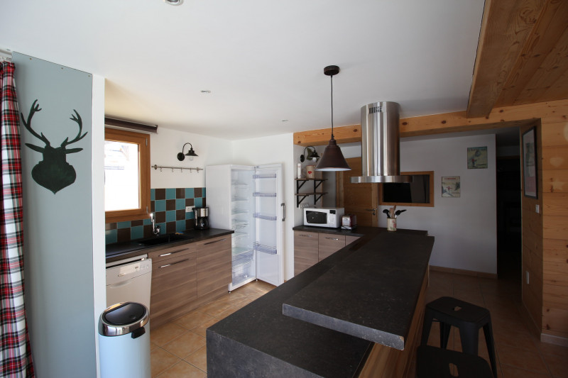 CUISINE - CHALET LE TATIHOU - VALLOIRE LES CLOTS CUISINE - CHALET LE TATIHOU - VALLOIRE LES CLOTS