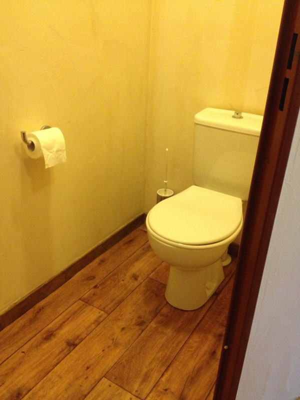 WC - APPARTEMENT CHALETS DE VALORIA DOLOMIE 4 - LES CHARBONNIERES VALLOIRE WC - APPARTEMENT CHALETS DE VALORIA DOLOMIE 4 - LES CHARBONNIERES VALLOIRE