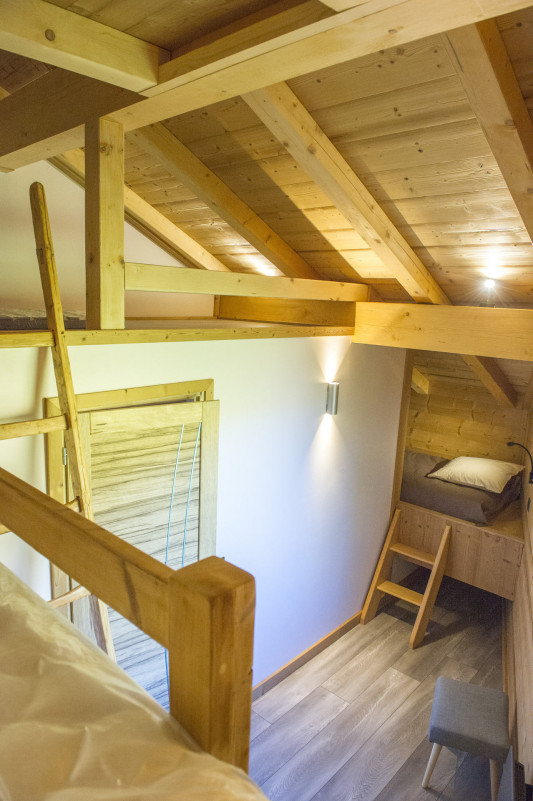 CHAMBRE - APPARTEMENT LA ROSE DES VENTS 2 CRET ROND - VALLOIRE LE SERROZ CHAMBRE - APPARTEMENT LA ROSE DES VENTS 2 CRET ROND - VALLOIRE LE SERROZ