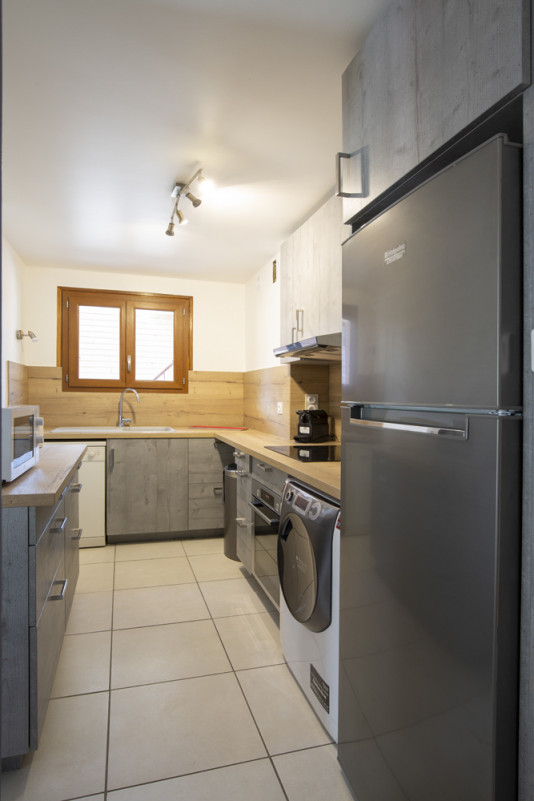 CUISINE - APPARTEMENT LA RESIDENCE REFUGE D'ANGELINE - VALLOIRE CENTRE CUISINE - APPARTEMENT LA RESIDENCE REFUGE D'ANGELINE - VALLOIRE CENTRE