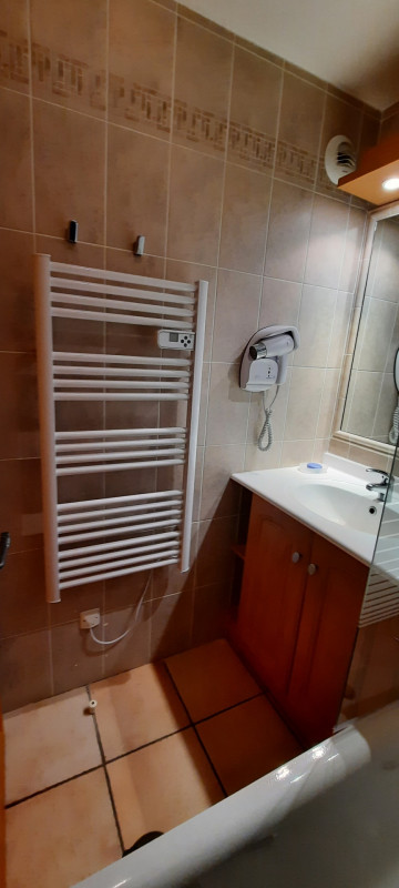 SALLE DE BAIN - APPARTEMENT DRYADE 003 - VALLOIRE LES CHARBONNIERES SALLE DE BAIN - APPARTEMENT DRYADE 003 - VALLOIRE LES CHARBONNIERES