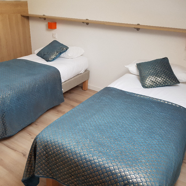 _lv_images__lot_0090070492_06_35097895 _lv_images__lot_0090070492_06_35097895