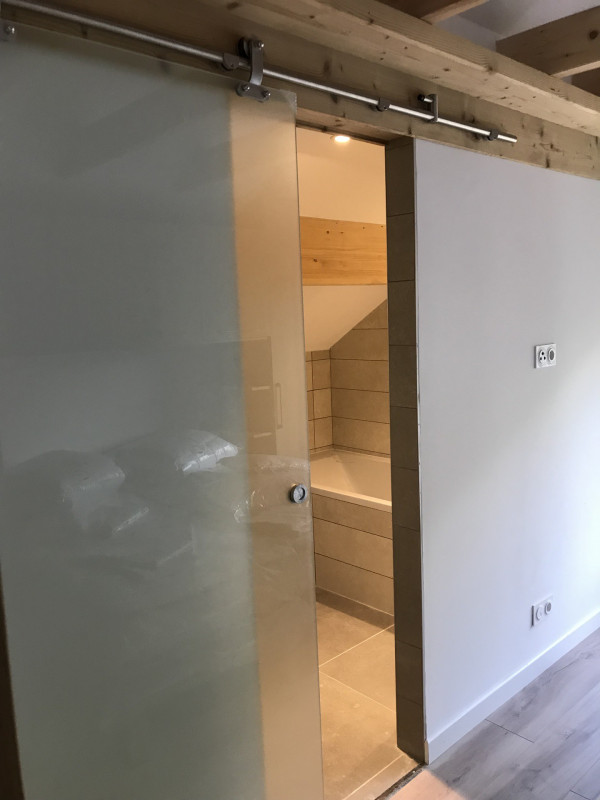 SALLE DE BAINS  - LES BALCONS DE PIERRE POMME APPARTEMENT 4 NORD - VALLOIRE LES VERNEYS