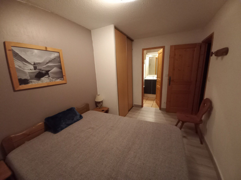CHAMBRE - APPARTEMENT PRIMEVERE 001 CHAMBRE - APPARTEMENT PRIMEVERE 001