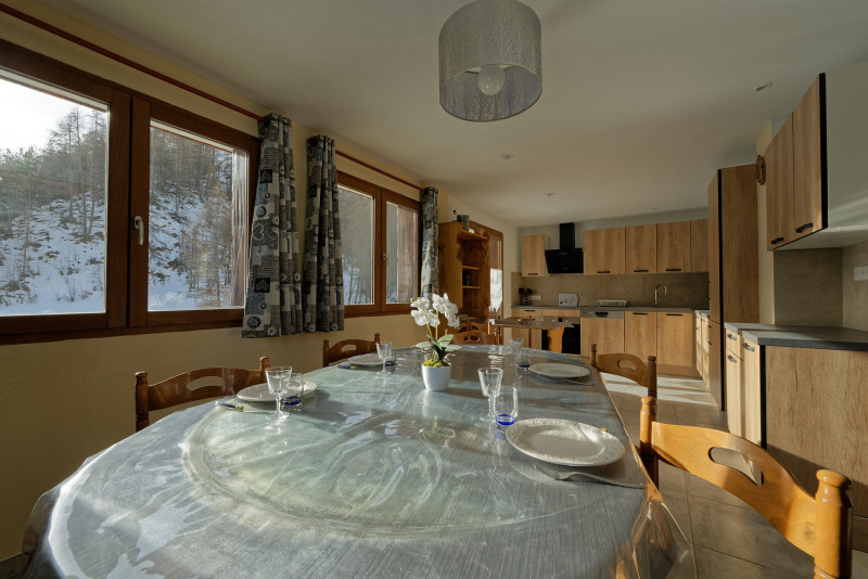 SEJOUR - APPARTEMENT MAISON NOTRE NID EPILOBE - LA BORGE VALLOIRE SEJOUR - APPARTEMENT MAISON NOTRE NID EPILOBE - LA BORGE VALLOIRE