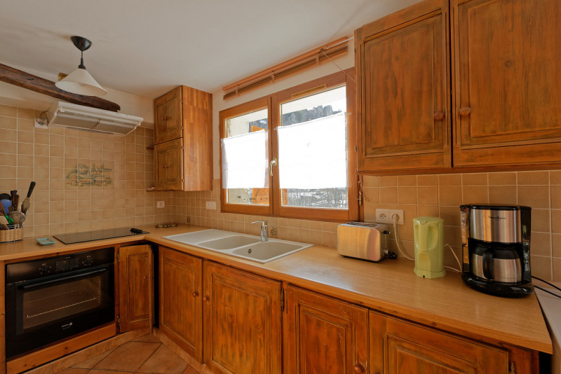CUISINE - MAISON NOTRE NID APPARTEMENT LES GENTIANES - VALLOIRE La Borgé CUISINE - MAISON NOTRE NID APPARTEMENT LES GENTIANES - VALLOIRE La Borgé