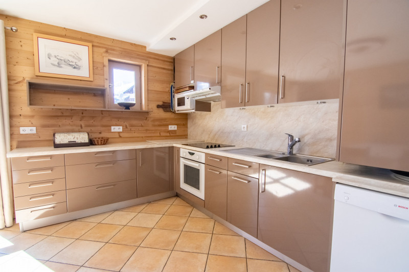 CUISINE - APPARTEMENT ALTAIR 85 - VALLOIRE CENTRE CUISINE - APPARTEMENT ALTAIR 85 - VALLOIRE CENTRE