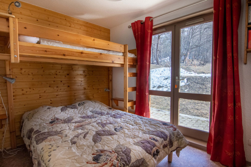 CHAMBRE - APPARTEMENT ALTAIR 85 - VALLOIRE CENTRE CHAMBRE - APPARTEMENT ALTAIR 85 - VALLOIRE CENTRE