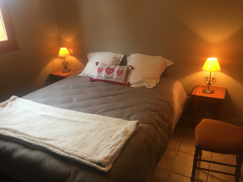 CHAMBRE - APPARTEMENT LE PARPAILLON - VALLOIRE LES VERNEYS CHAMBRE - APPARTEMENT LE PARPAILLON - VALLOIRE LES VERNEYS