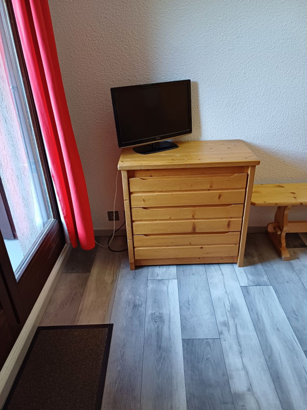 SALON - STUDIO BALCONB1 - VALLOIRE L'ARCHAZ - VALLOIRE RESERVATIONS SALON - STUDIO BALCONB1 - VALLOIRE L'ARCHAZ - VALLOIRE RESERVATIONS