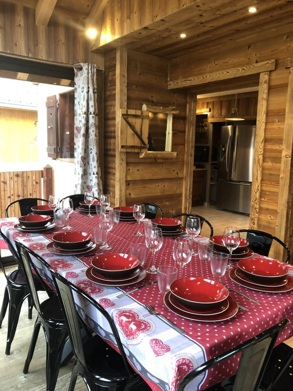 COIN REPAS - CHALET COLENFREY - VALLOIRE LE SERROZ  COIN REPAS - CHALET COLENFREY - VALLOIRE LE SERROZ