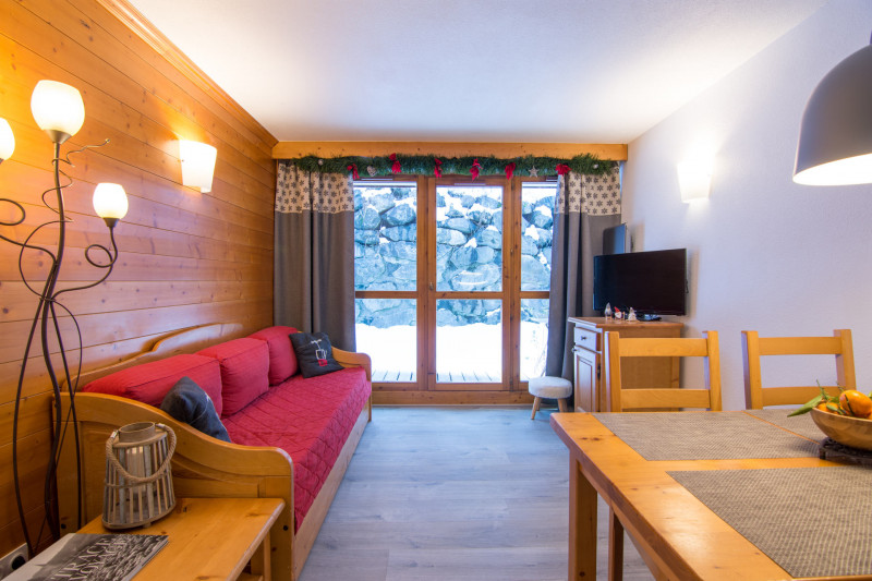 SALON - APPARTEMENT CHALETS GALIBIER 2 N° 304 - MOULIN BENJAMIN - VALLOIRE - VALLOIRE RESERVATIONS SALON - APPARTEMENT CHALETS GALIBIER 2 N° 304 - MOULIN BENJAMIN - VALLOIRE - VALLOIRE RESERVATIONS